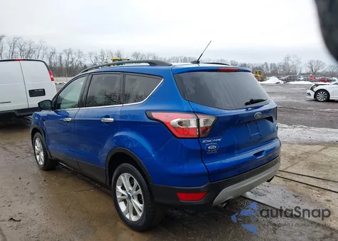 2017 Ford Escape Se from USA, damaged, VIN 1FMCU9G91HUD96532